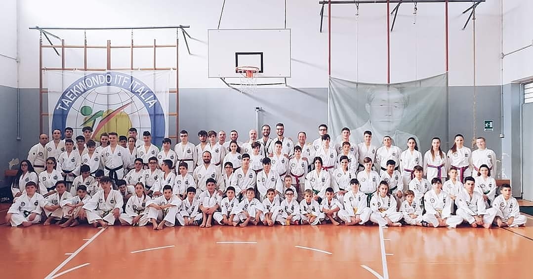 Scopri di più sull'articolo Da Barletta a Roma, 400 atleti pronti ad affrontare gli esami di grado di Taekwondo ITF